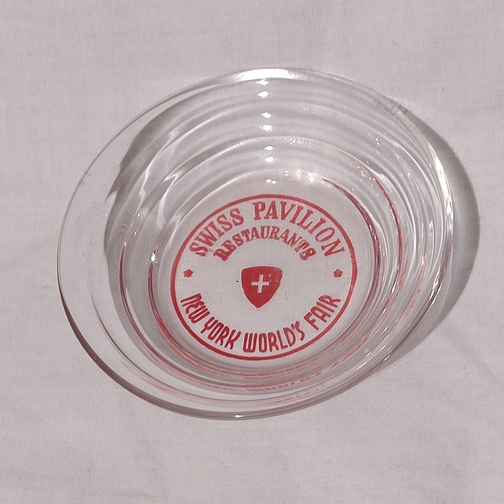 1939 New York Worlds Fair Glass Souvenir Dish Swiss Pavilion Restaurants
